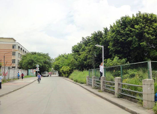 Superweiß 70 Watt-Solarenergie-Straßenlaterne, energiesparendes Sonnenkollektor-Straßenlaterne